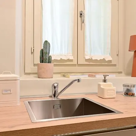Borgovico48 Cozy Near The Station San Giovanni And The Center Apartment Como