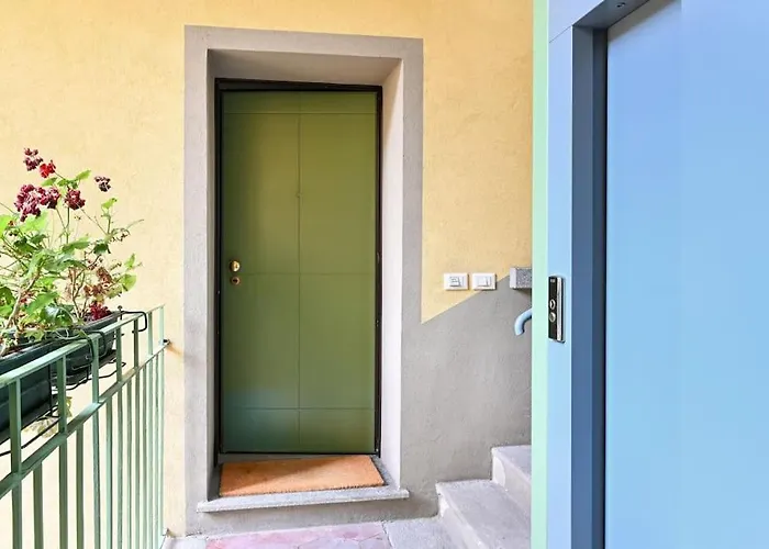 Borgovico48 Your Quiet Close To Train Center And Stadium